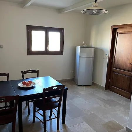 Holiday home Casa Giuliveto - Charmantes Mit Privatpool In Olivenhain