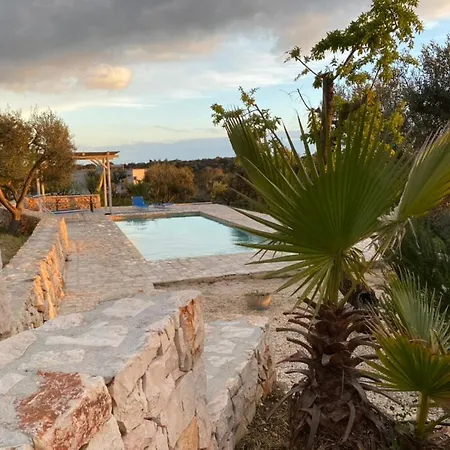 Casa Giuliveto - Charmantes Mit Privatpool In Olivenhain Ostuni